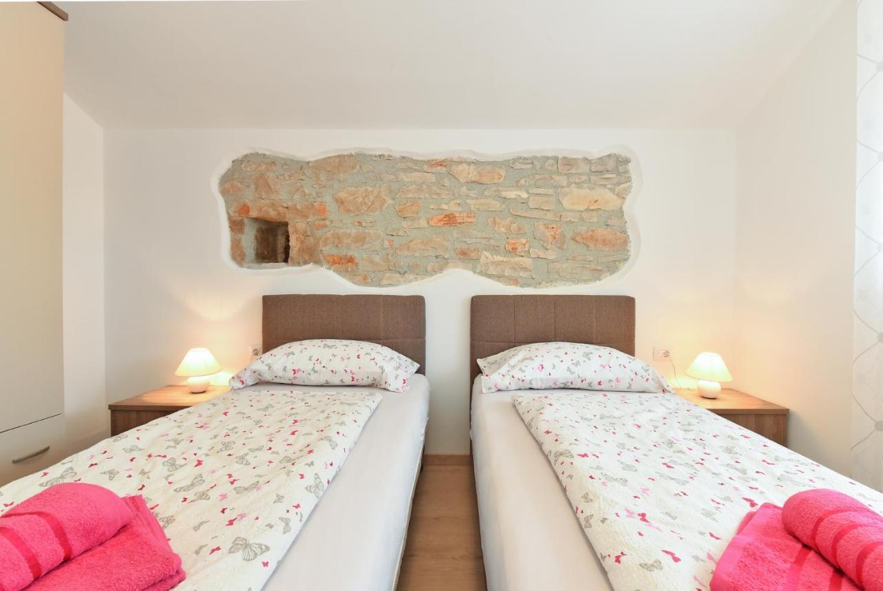House Bruno 1735 Villa Galižana Dış mekan fotoğraf